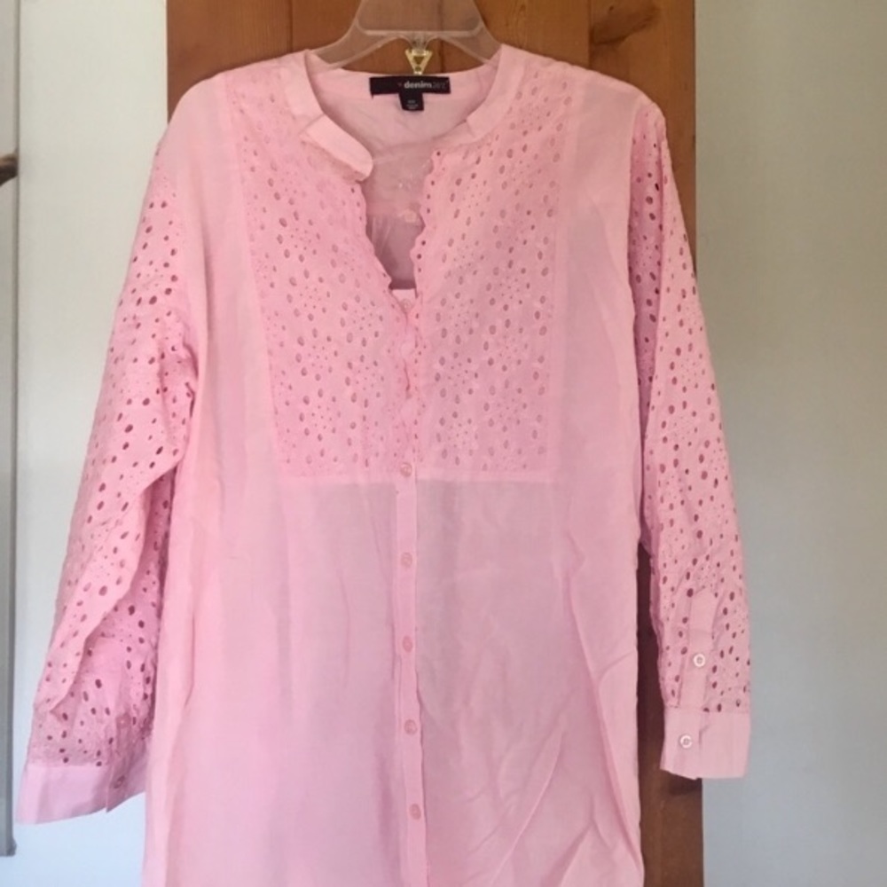 NWT cotton eyelet embroidered tunic - Picture 2 of 9